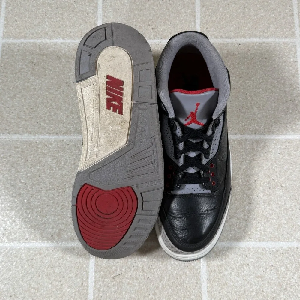 Size 9.5 - Air Jordan 3 Retro 2024 Black Cement Black DN3707-010